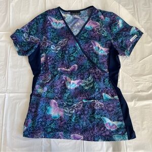 Woman’s Scrub Top M